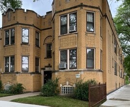 Building Photo - 7759 S Prairie Ave
