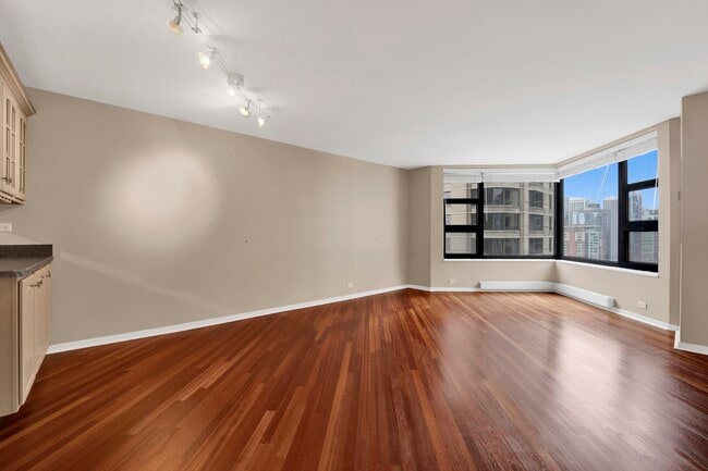 Foto del edificio - 401 E Ontario St
