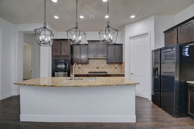 Building Photo - 33 Vista Hermosa Pl NE