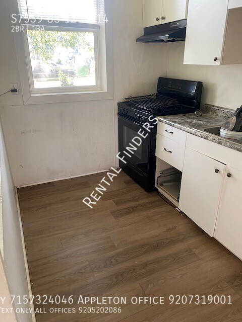 Building Photo - S7559 US-12