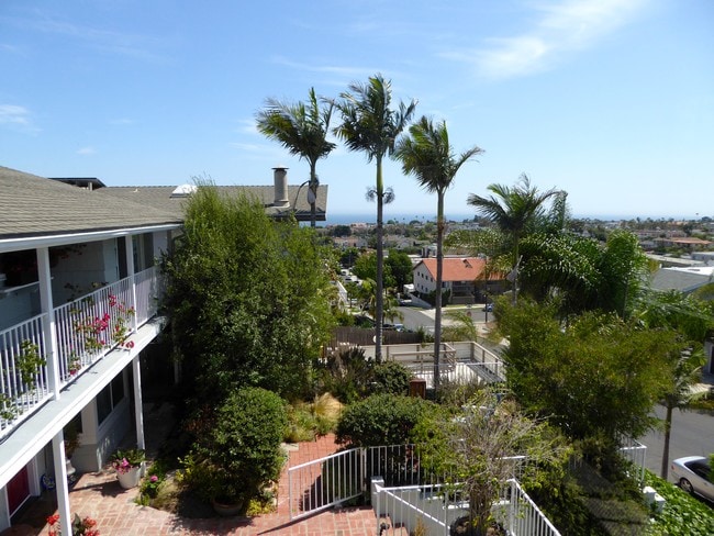 View from L/R balcony - 33816 Silver Lantern St