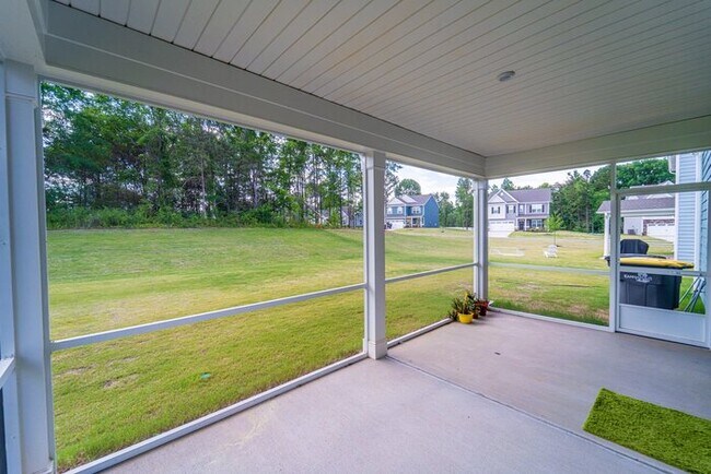 Foto del edificio - Home in desirable Trinity Crossing Neighbo...