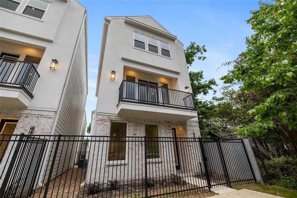 Foto principal - 4113 Austin St