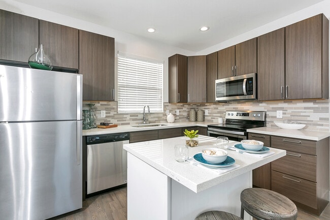 Building Photo - Enclave Rigden Farm