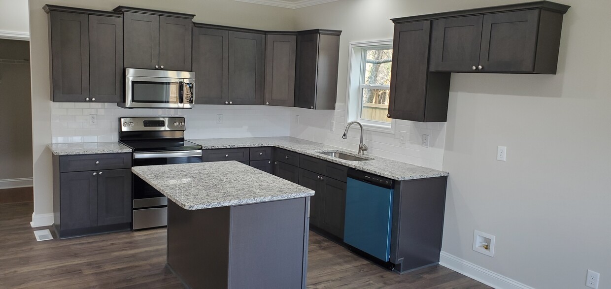 Foto principal - 6884 Willa Ct