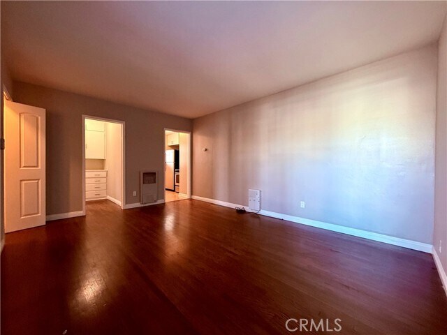 Foto del edificio - 208 Granada Ave