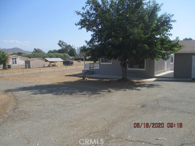 Building Photo - 30704 Stern Dr