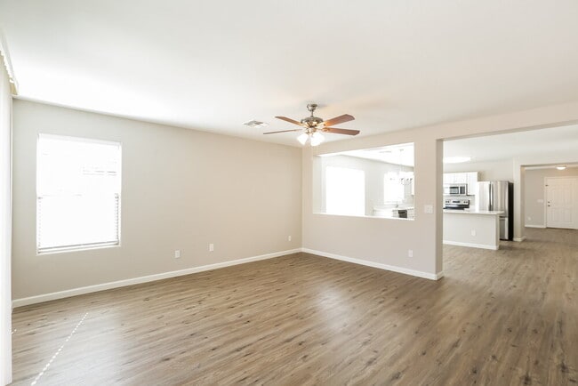 Building Photo - 3310 W Leodra Ln