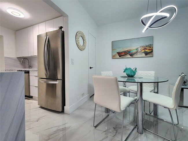 Foto del edificio - 3505 S Ocean Dr