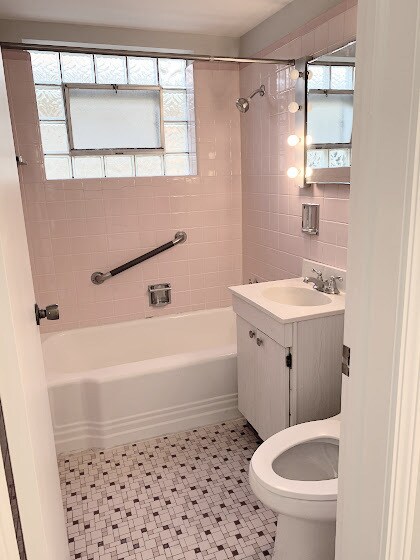 Foto del edificio - 4709 Thatcher Ave