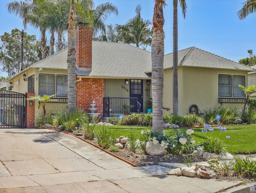 Foto principal - 3826 Burnside Ave