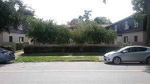 Building Photo - 1320 Heights Blvd