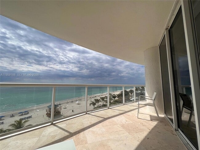 Photo - 18671 Collins Ave Apartment