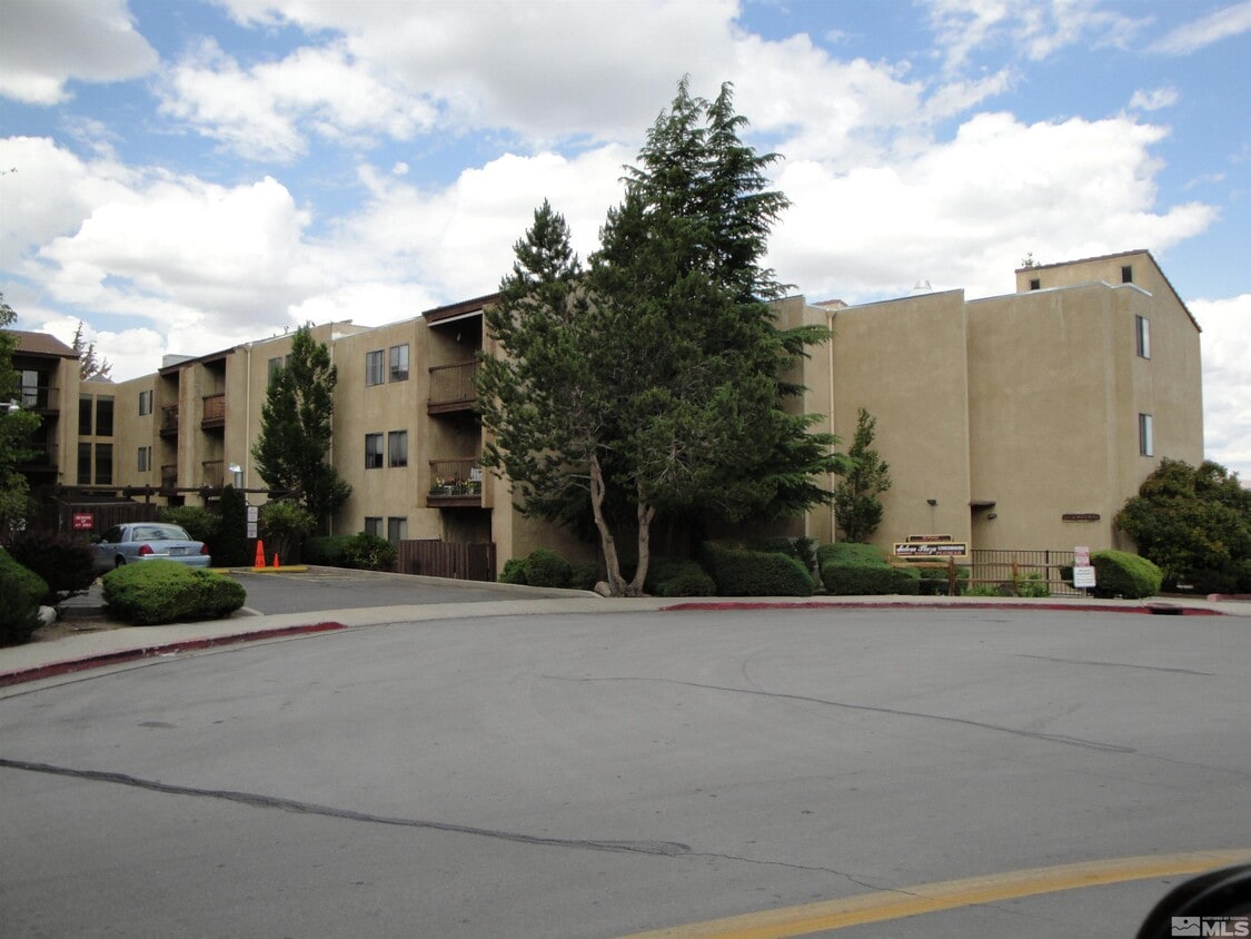 2750 Plumas St Unit 101, Reno, NV 89509 Condo for Rent in Reno, NV