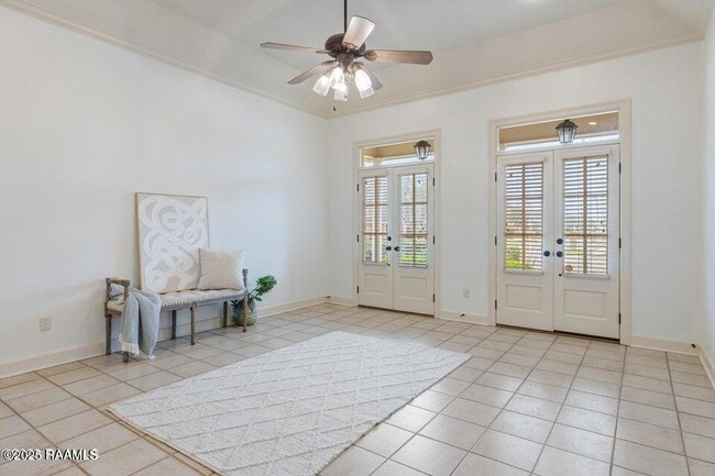 Foto del edificio - 126 Kingspointe Cir