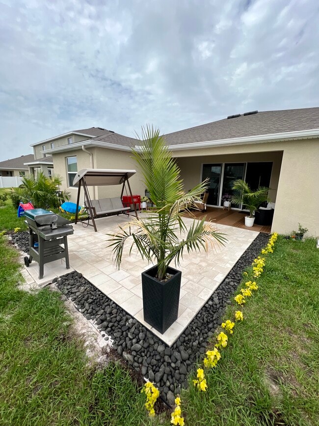 Building Photo - 8339 SW 59th Ter