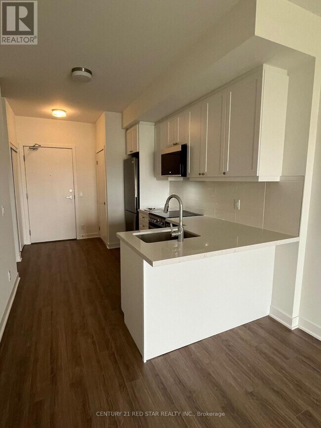 Building Photo - 51 Clarington Blvd