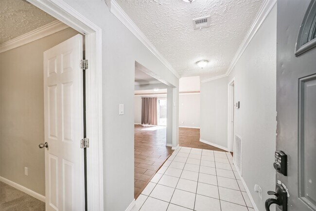 Foto del edificio - 22203 Fincastle Dr