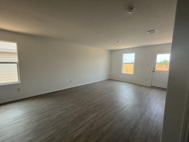 Foto del edificio - 3729 Wentz Hill Dr