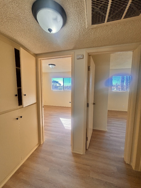 Photo - 1001 E Stearns Ave Apartment