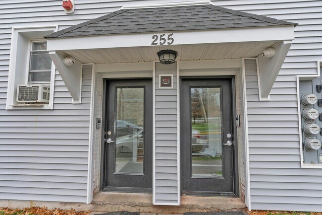 Foto del edificio - 255 Lafayette Pl