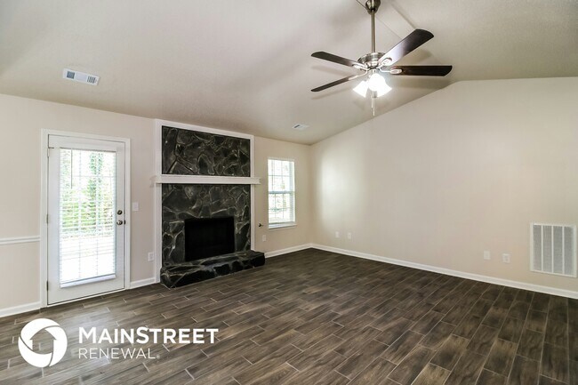 Foto del edificio - 420 Cheri Pl