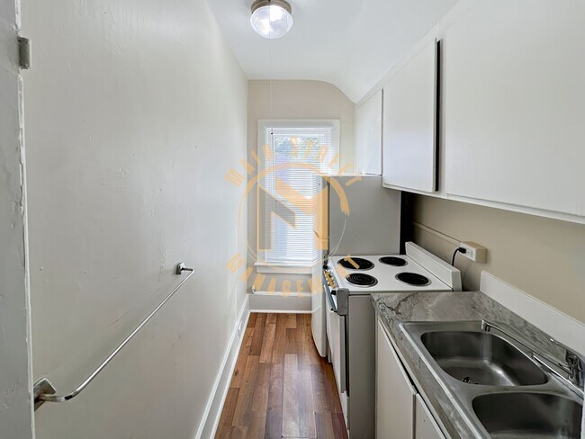 Foto del edificio - 424 Dixon St