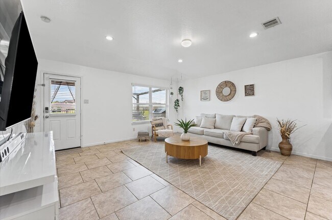 Foto del edificio - 3007 Magellan Ridge Ln