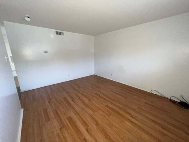 Foto del edificio - 3/2/1 Home for Rent- Lackland Area