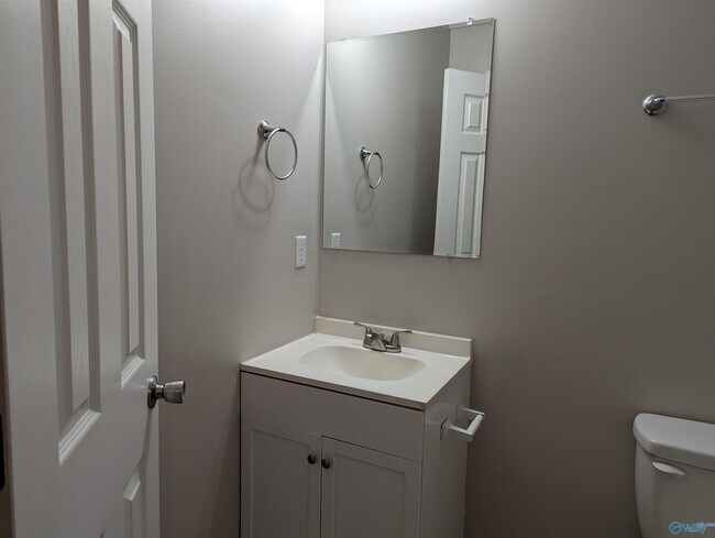 Foto del edificio - 3902 Thomas Rd SW