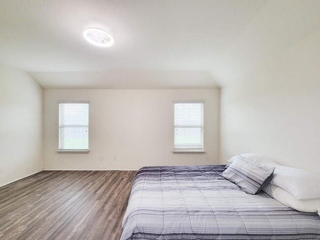 Foto del edificio - 4543 Stolz Trail