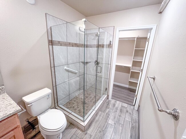 Building Photo - *Utilities Included* S108 Studio Apartment In Hildale