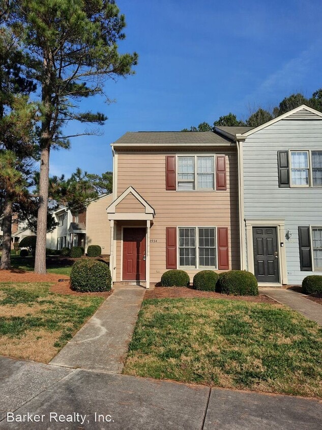 2 br, 1.5 bath House 2934 Faversham Place House for Rent in Raleigh