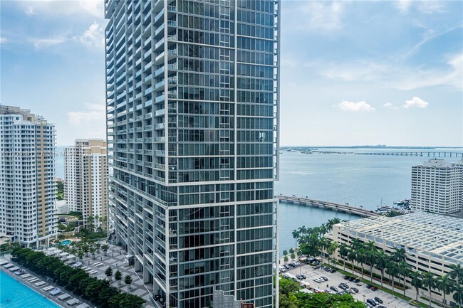 Foto del edificio - 485 Brickell Ave