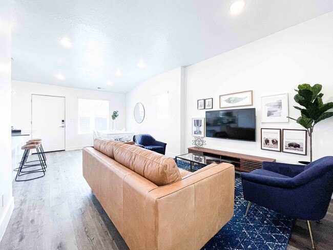 Building Photo - 3017 S 700 E