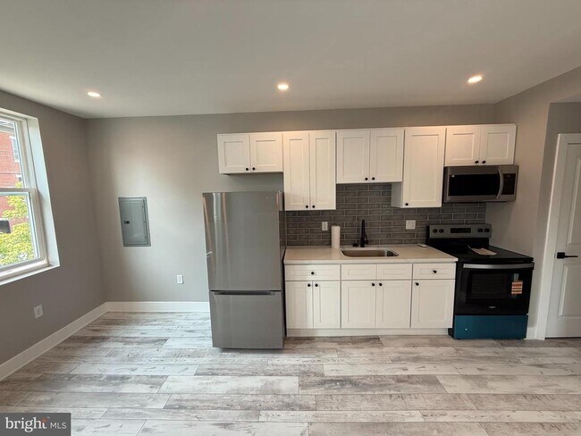 Foto del edificio - 2623 Poplar St