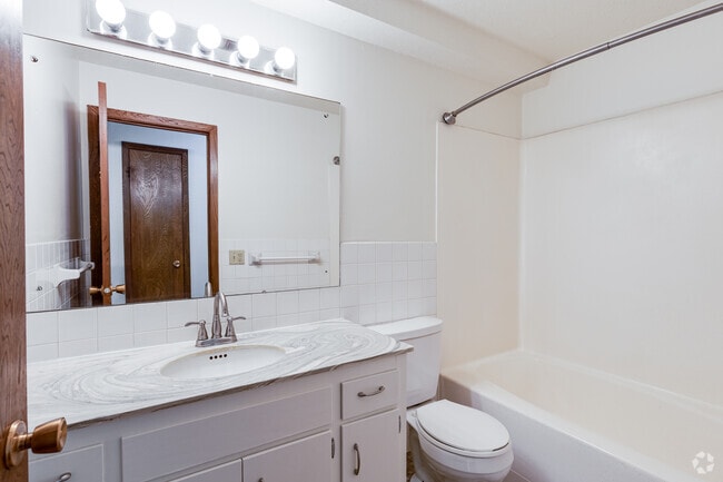 Interior Photo - Apache Manor Apartments