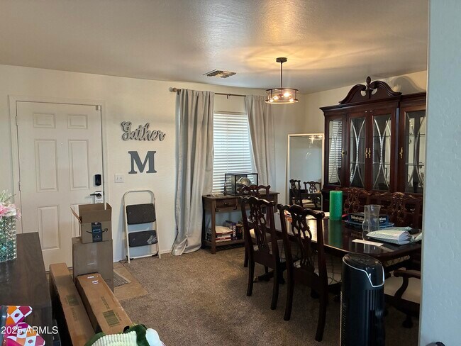 Building Photo - 7287 S Sunrise Way
