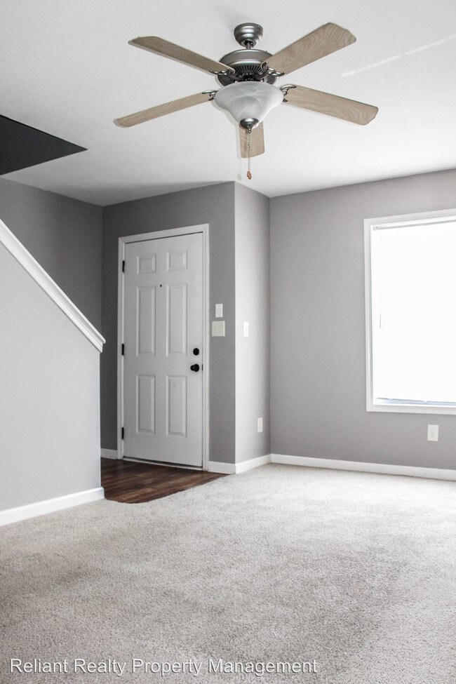 Building Photo - 1213 Ashridge Drive