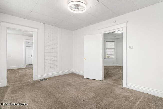 Building Photo - 2604 Hale Ave