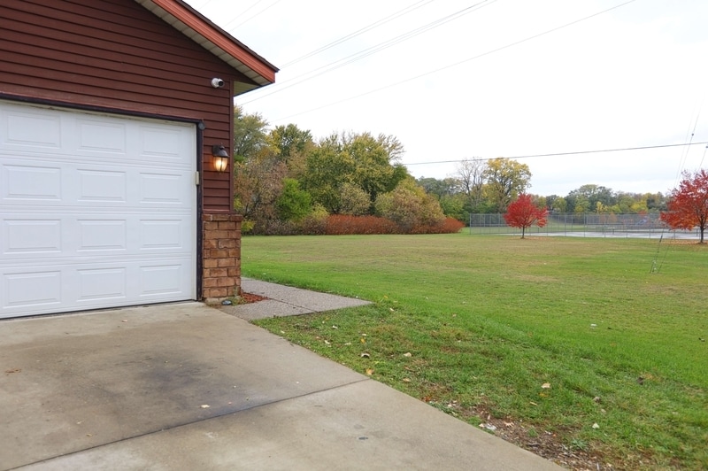 Foto principal - 3403 Robin Ave SW