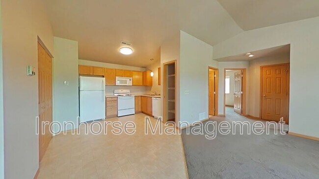 Building Photo - 3505D Fallon St