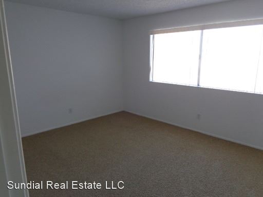 Foto del edificio - 1138 N 84th Pl