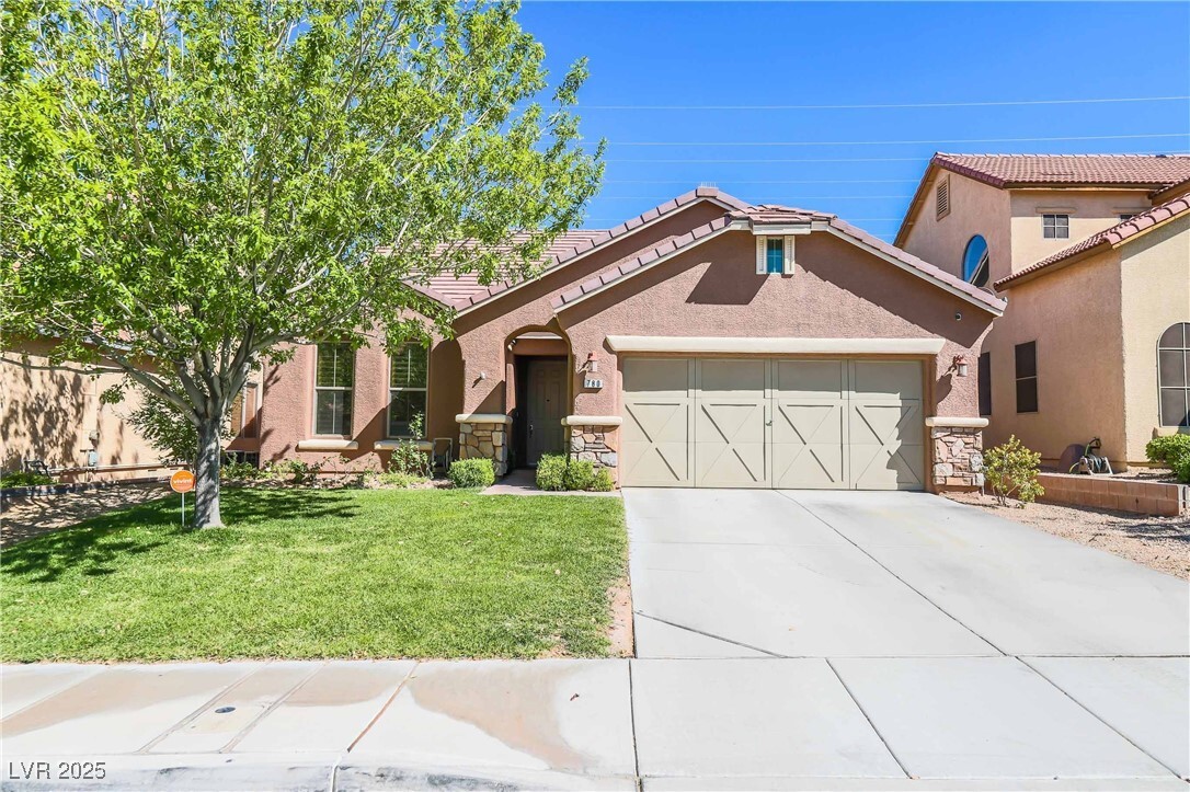 Foto principal - 780 Valley Rise Dr