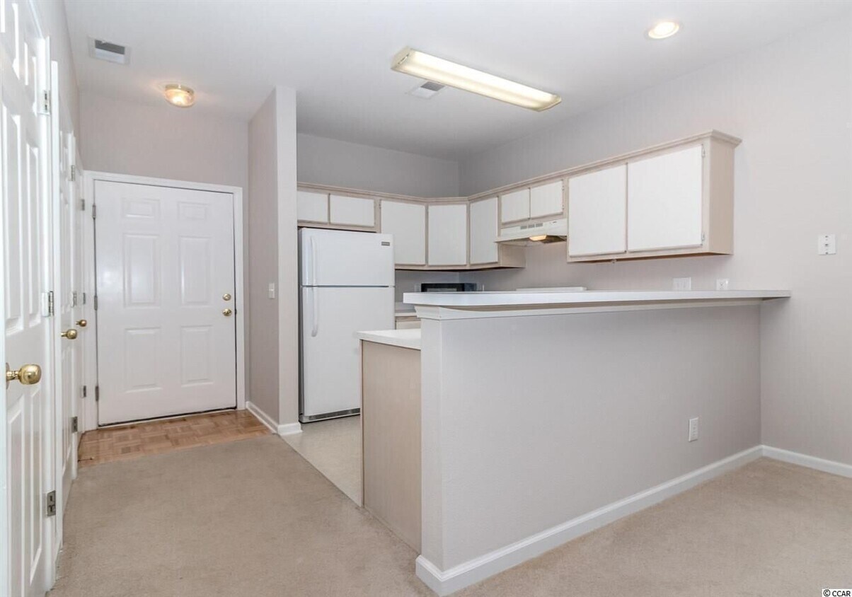 Primary Photo - 1310 River Oaks Dr