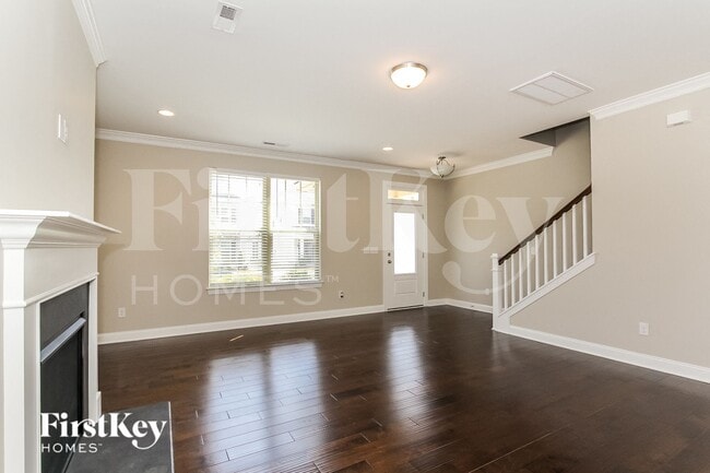 Foto del edificio - 8745 Aspinwall Dr