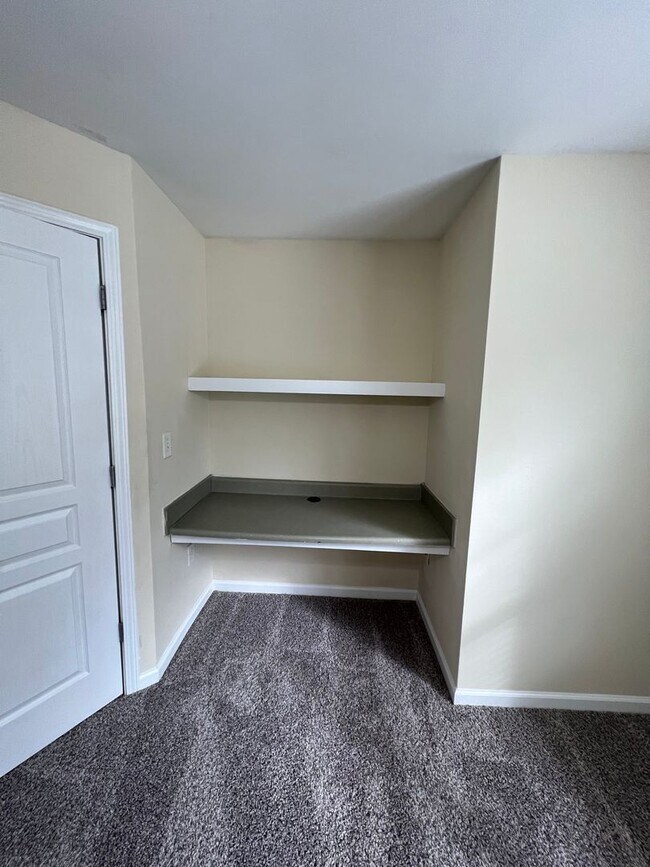Foto del edificio - 3720 Spruce Ridge Way