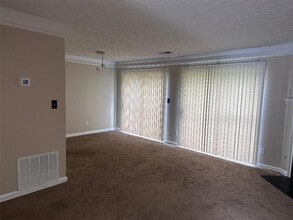 Building Photo - 908 Vintage Pointe Dr