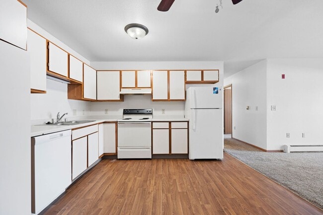 Building Photo - Stoneridge Apartments