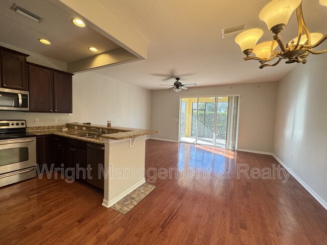 Foto del edificio - 6868 47th Ln N